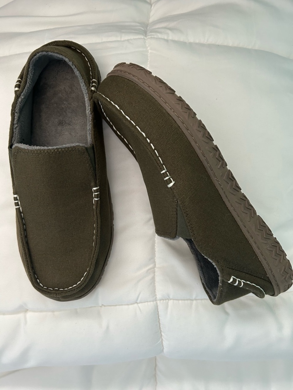 Men's Olive Green Slip-On Canvas Loafers with Cushioned Lining
